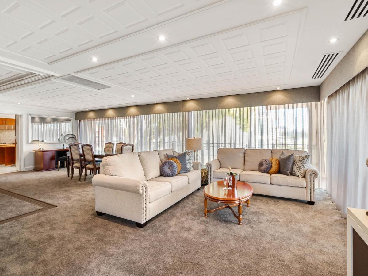 The Peninsula Riverside Serviced Apartments Perth Exterior foto